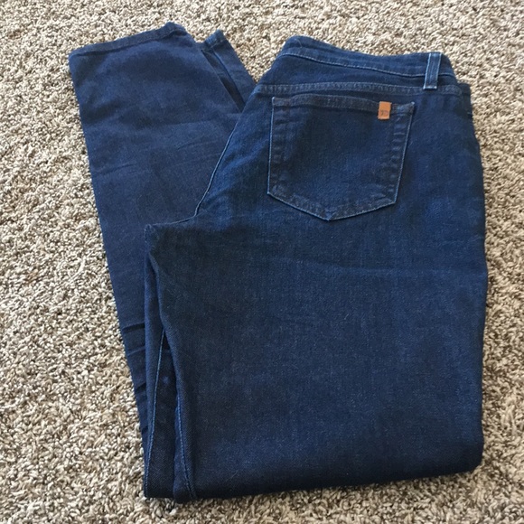 💥💥💥💥CLEARANCE JOE’S DARK SKINNY JEANS!! - Picture 2 of 6